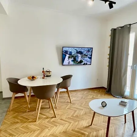 Stylish Spacious Apt At The Centre Of Monastiraki Athens Exterior photo