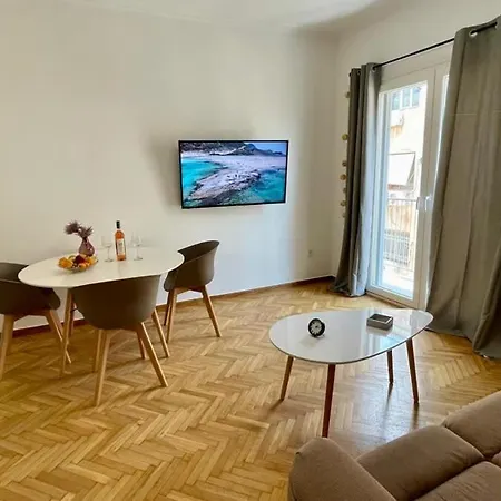 Stylish Spacious Apt At The Centre Of Monastiraki Athens Exterior photo