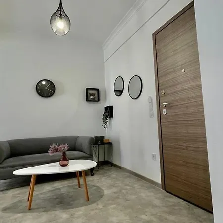 Stylish Spacious Apt At The Centre Of Monastiraki Athens Exterior photo