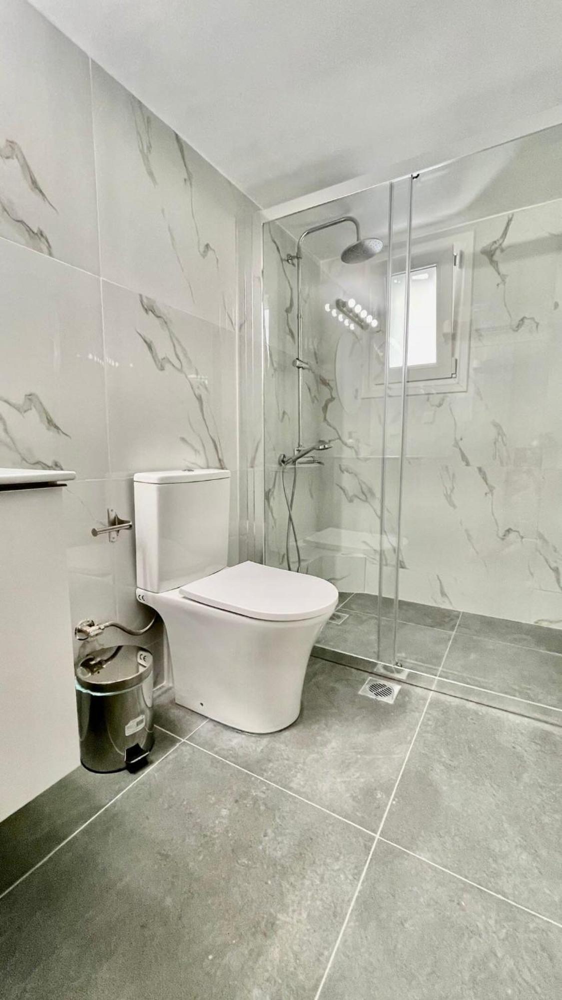 Apartment Stylish Spacious At The Centre Of Monastiraki *